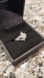 Wedding ring set, flawless condition