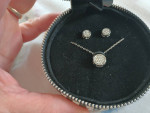 WHBM White House Blk Market NEW Cubic Zirconia Necklace  Earrings set