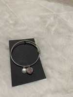 Handcrafted bracelet
