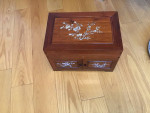 Asian Mahogany of Pearl Jewelry inlaid with Mother of Pearl
