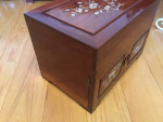 Asian Mahogany of Pearl Jewelry inlaid with Mother of Pearl