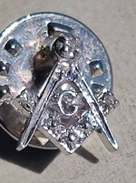 Masonic Platinum and Diamond Pin Tack