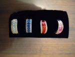 4 Unique rings