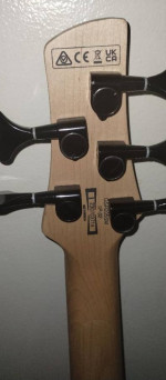 ibanez 5 string bass