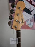 Fender MIJ TRADITIONAL 60S JAZZ BASS GUITAR