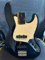 Jazz bass loaded body
