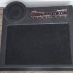 Footnote pedal board with built in speaker.
