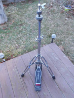 DW  Drums 5000  2 Leg Hi-Hat Stand