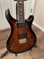 PRS SE Custom 22 Semi-Hollow