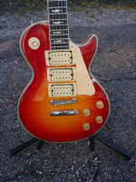 Gibson Les Paul Custom ACE FREHLEY SIGNATURE Copy Mint condition