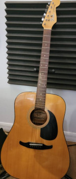 Fender concord acoustic guitar