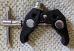 FS: CAMVATE CRAB CLAMP (5/8"-27 MICROPHONE ADAPTER)