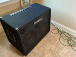 Roland KC 990, keyboard amp