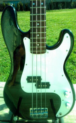 Squier "E9" Precision bass
