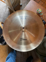Vintage drum set cymbals zildjian & more