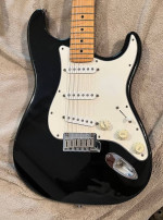 1998 Fender American Stratocaster EXC condition