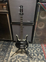 Danelectro Longhorn Bass Guitar - Black