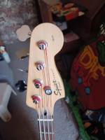 Fender Squier Precision Bass