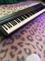 Yamaha Electric Piano 88 weighted keys