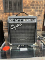 Squier SP-10 Guitar Amp