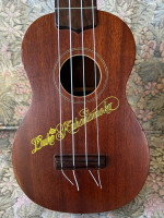 Vintage 1950s Duke Kahanamoku ukulele, solid mahogany