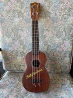 Vintage 1950s Duke Kahanamoku ukulele, solid mahogany