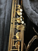 Beautiful TENOR Saxophone Black and Gold Rosetti $700 Firm
