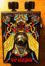 Beetronics VEZZPA Octave Fuzz Pedal with box