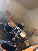 Yamaha Drum Kit