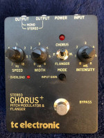 TC ELECTRONIC SCF GOLD Stereo Chorus/Flanger Pedal with box