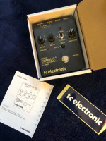 TC ELECTRONIC SCF GOLD Stereo Chorus/Flanger Pedal with box
