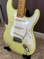 RARE 2015 Fender Classic Series 50's Stratocaster Apple Green Guitar