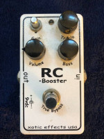 XOTIC RC Booster Pedal with box