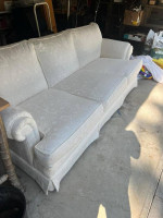 DREXEL HERRATIGE CUSTOM DOWN STUFFED COUCH SOFA WINTER WHITE