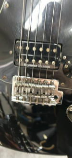 Fender mim blacktop stratocaster w/seymour duncans