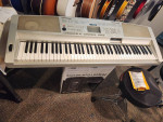 Yamaha DGX-300 Digital Piano, very little use in studio
