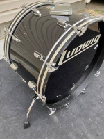 Ludwig 24x14 1980’s Black Cortex Bass Drum