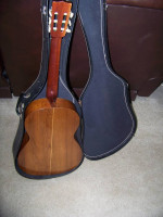 3/4 size  acoustical guitar