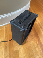 Ibanez 10 watt Bass Amp