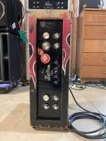 Kustom K200 amp