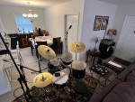 Pearl Roadshow + Zildjian Cymbals + xtra hardware
