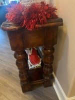 ENTRY TABLE/SOFA TABLE