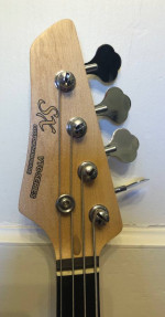 Lefty P Bass w/bag