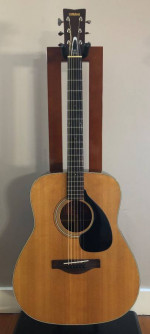 Vintage 1972 Yamaha FG-180 Red Label MIJ Nippon Gakki OHSC