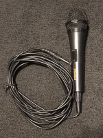 Microphone
