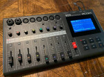 Zoom R20 16-track Recorder / Interface / Controller Workstation
