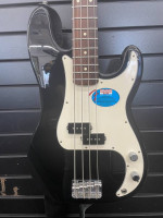 2020 Fender Player Precision Bass Electric Bass Guitar 013-6100
