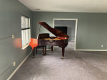 GRAND PIANO