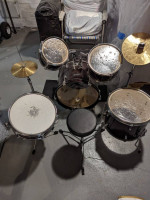 Youth drum set