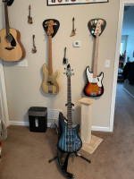 Ibanez sr300e mint